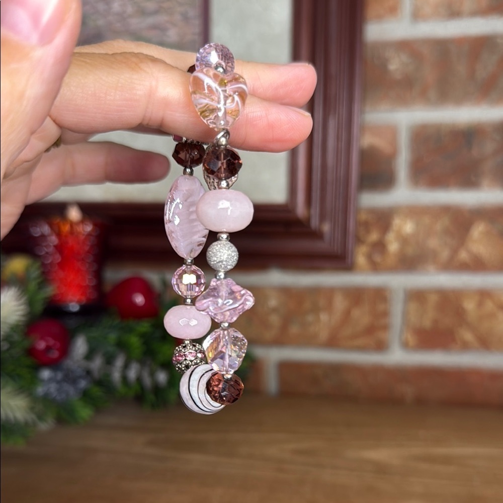 Decent Pandora Elegant Stunning Beaded Bracelet with 17 Charms